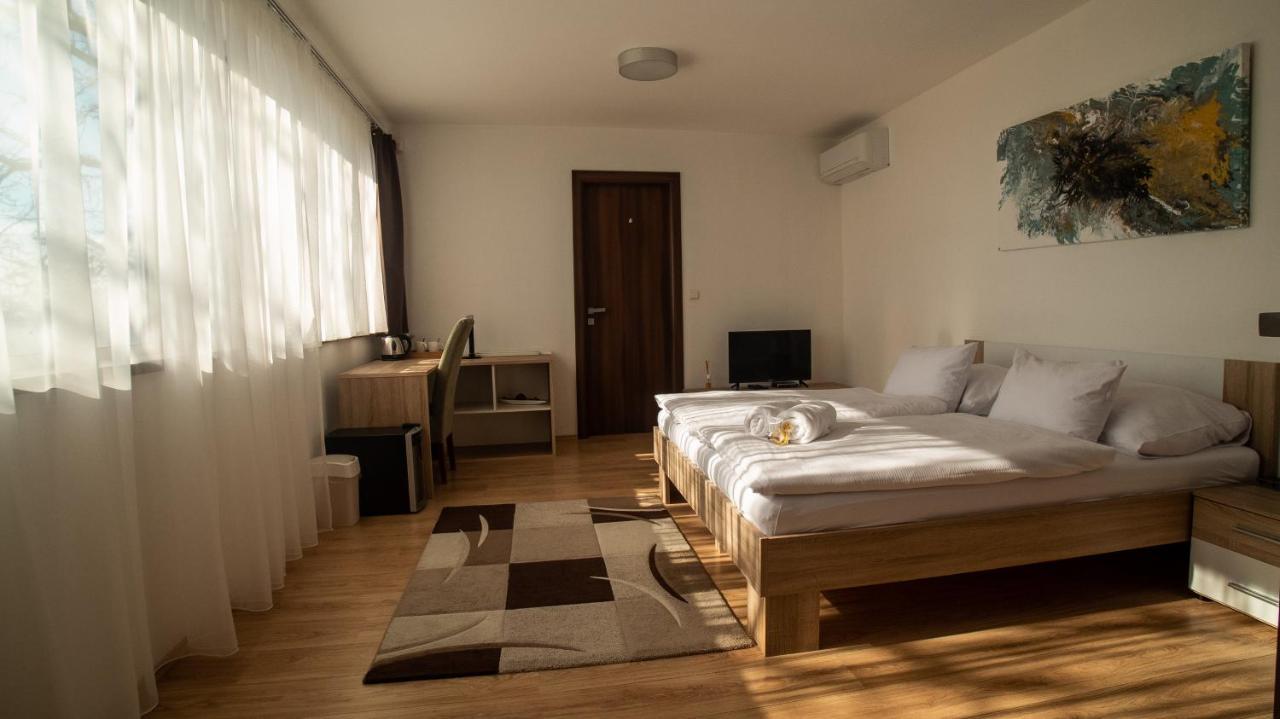 River View Residence Pozsony Kültér fotó