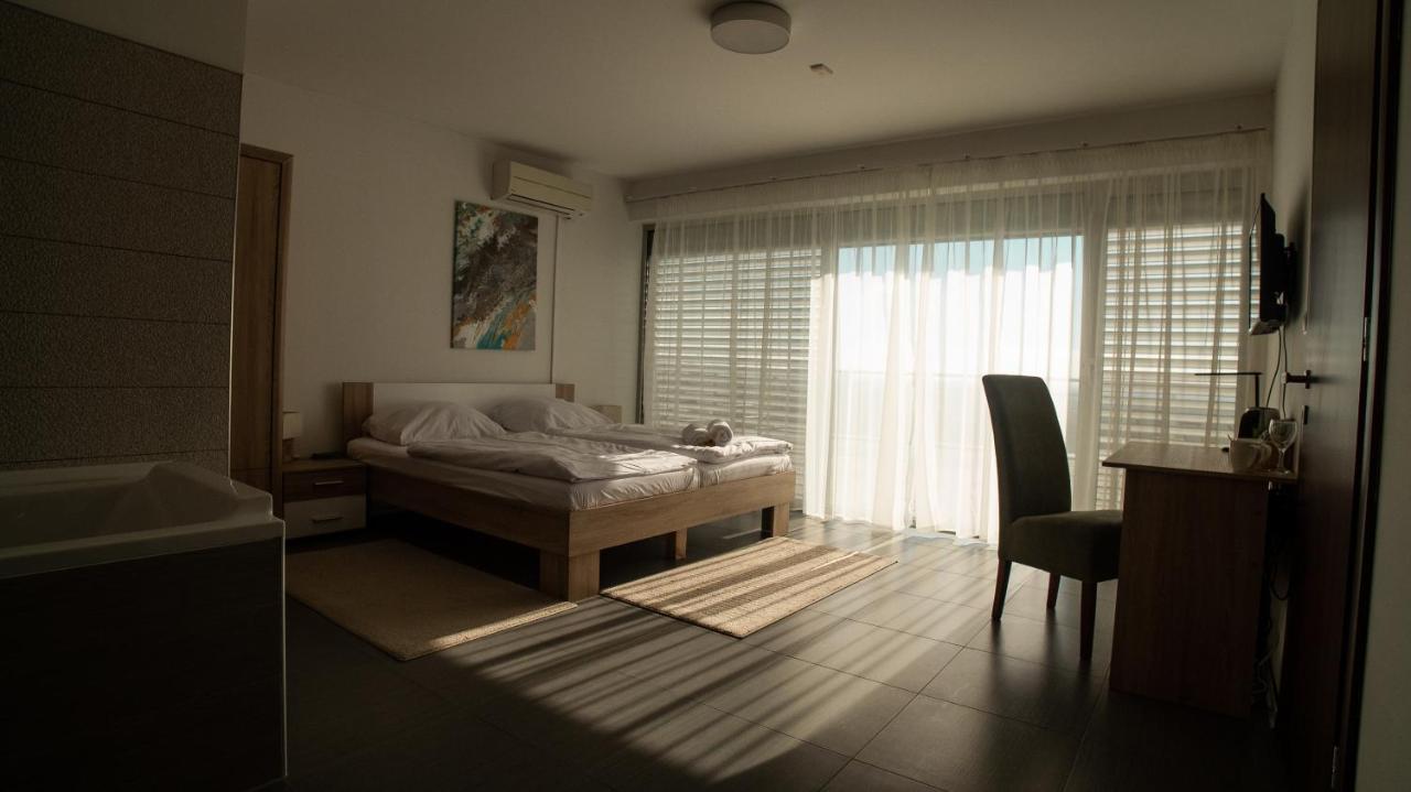 River View Residence Pozsony Kültér fotó